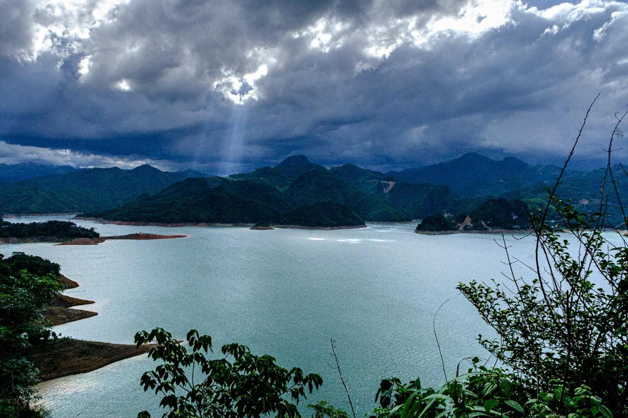 Nha Tan - Mai Chau Homestay And Tours Exteriör bild